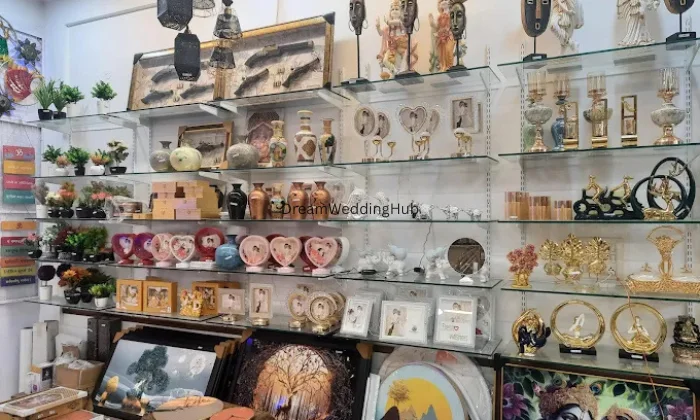 MALIYAS Home  gift store